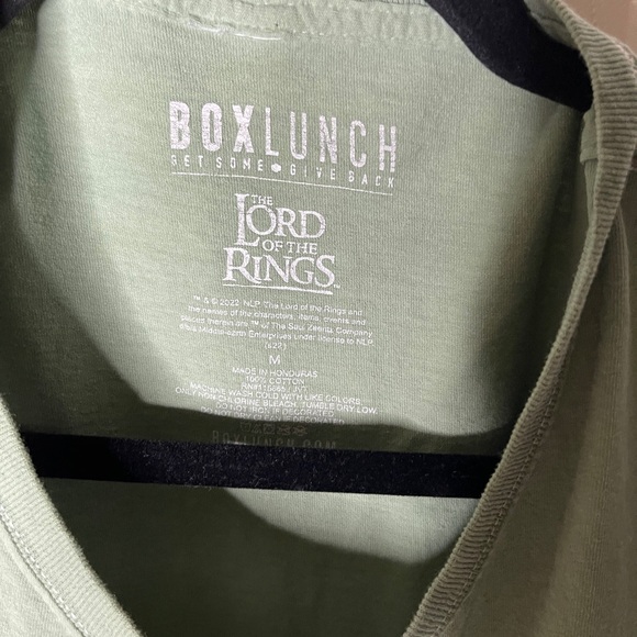 Lord of the Rings Green Graphic Tee - Picture 4 of 4